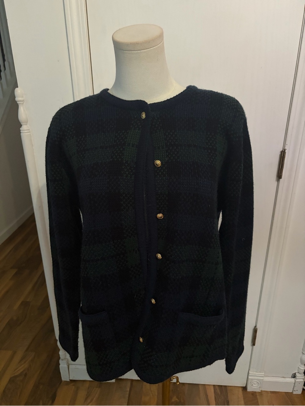 Vintage Hunter Green Navy Tartan Plaid Cardigan, Pockets & Gold Buttons, M, EUC